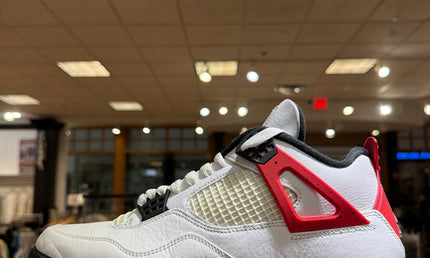 Jordan 4 Red Cement Pre Owned No Box