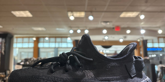 Adidas Yeezy 350 Onyx Pre Owned No Box