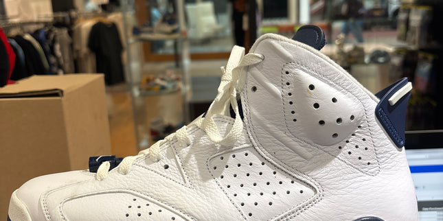 Jordan 6 Midnight Navy (2022) Pre Owned