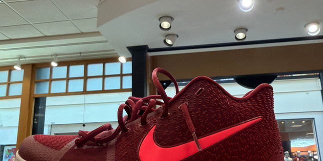 Nike Kyrie 3 Team Red Pre Owned