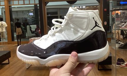 Jordan 11 Neapolitan W Pre-Owned