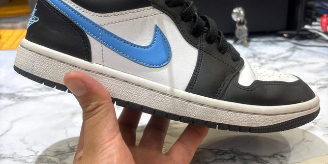 Jordan 1 Low University Blue W Pre-Owned