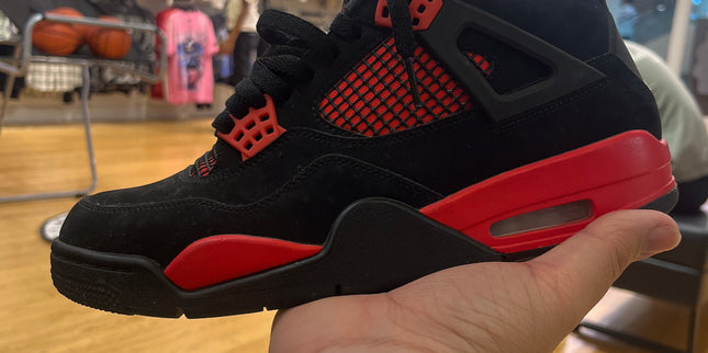 Jordan 4 Red Thunder Pre Owned