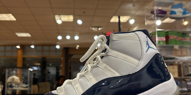 Jordan 11 UNC Win Like 82 Pre-Owned
