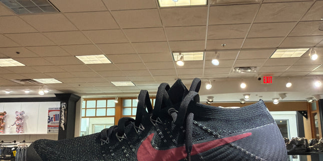 Nike Air Vapormax Bred Pre Owned