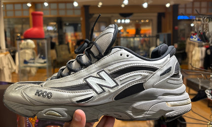 New Balance 1000 Black Silver Metallic Pre Owned No Box