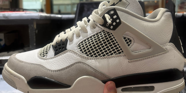 Jordan 4 Military Black Pre-Owned