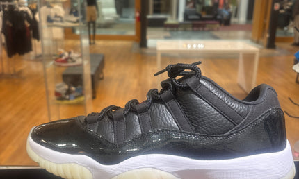 Jordan 11 Low 72-10 Pre-Owed