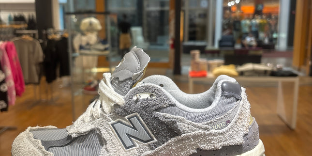 New Balance 2002R Protection pack rain cloud Pre-Owned