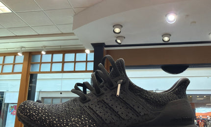 Adidas Ultra Boost Black Pre Owned