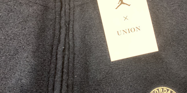 Jordan x union nave blue sweater