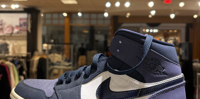 Jordan 1 Mid Obsidian Purple Pre Owned No Box