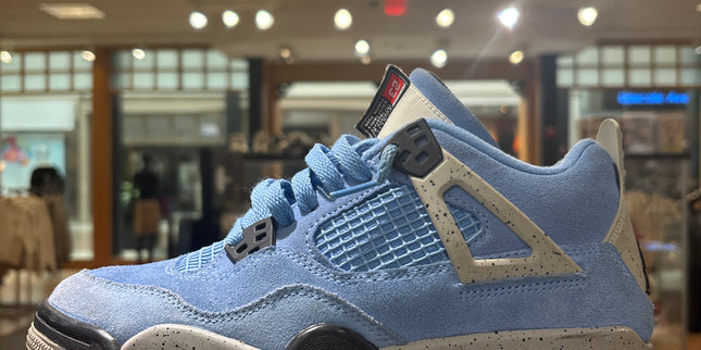 Jordan 4 University Blue GS Pre Owned