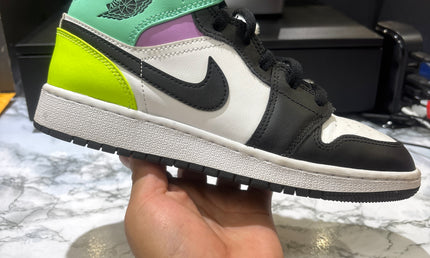 Jordan 1 Mid Pastel Black Pre-Owned