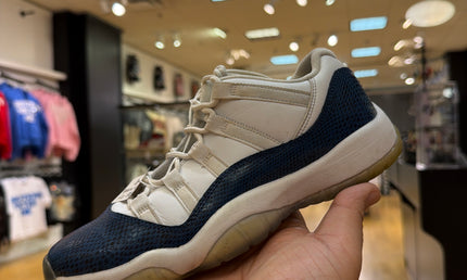 Jordan 11 Low Snake Skin GS Pre-Owner