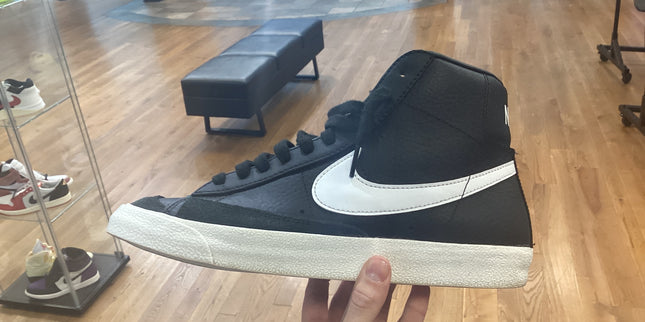 Used Nike Blazer Mid 77 Vintage Black Sail