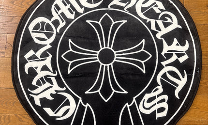 Chrome heart Rug