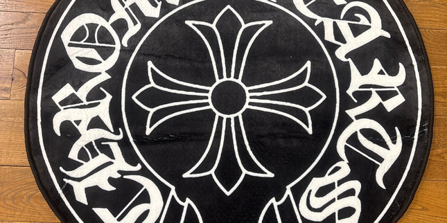 Chrome heart Rug