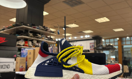 adidas NMD Hu
Pharrell × Billionaire Boys Club (Pre owned)