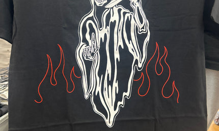 W L skull tee
