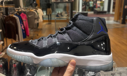 Jordan 11 Space Jam Pre-Owned