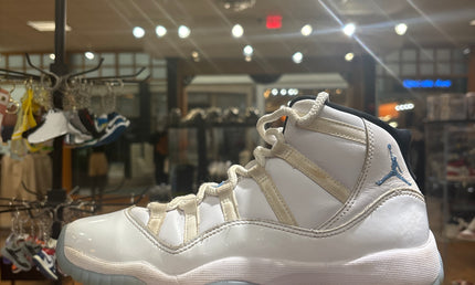 Jordan 11 Legend Blue GS Pre Owned