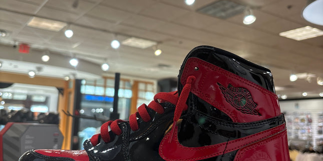 Jordan 1 High Patent Bred Pre Owned No Box