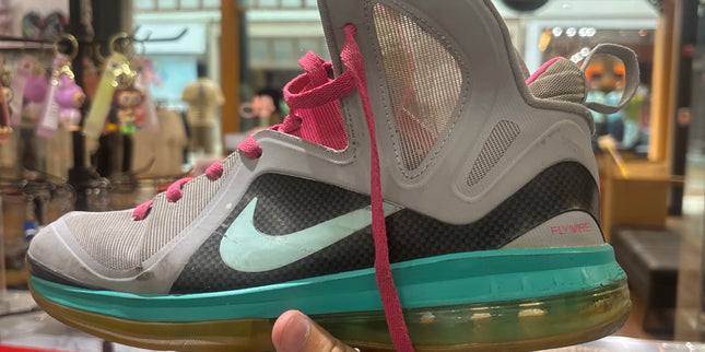Nike LeBron 9 South Beach Pre-Owned