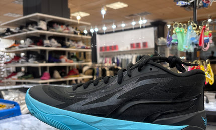 Used Puma LaMelo ball MB02