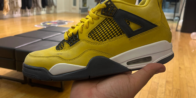 Jordan 4 Lightning Pre Owned No Box