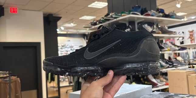 Nike Air VaporMax 2021 FK pre owned