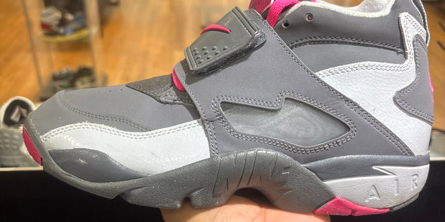 Nike Air Diamond Turf Pink Foam GS Pre-Owned