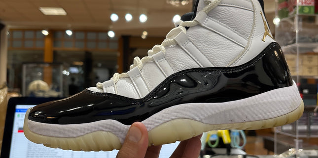 Jordan 11 DMP Pre-Owned