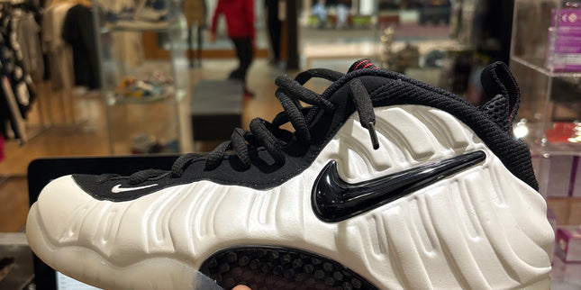 Nike Air Foamposite Pro Pearl (2025) Pre Owned No Box