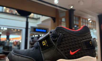 Nike Air Cruz Black Crimson