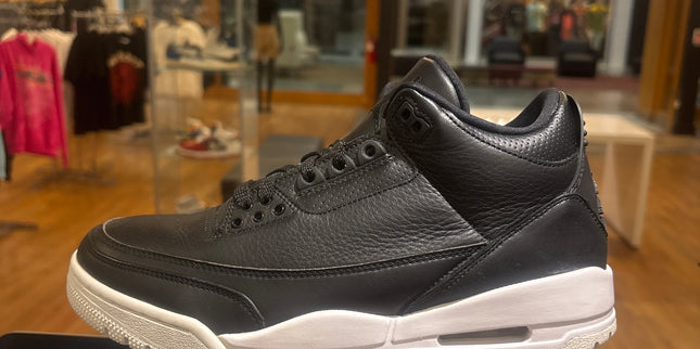 Jordan 3 Cyber Monday Pre-Owned