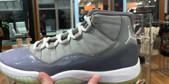 Jordan 11 Cool Grey Pre-Owned