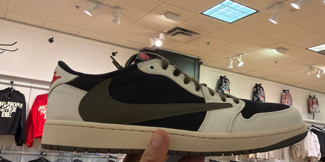 Jordan 1 Low Travis Olive W Pre-Owned