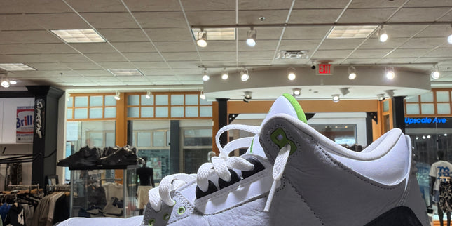 Jordan 3 Chlorophyll Pre Owned
