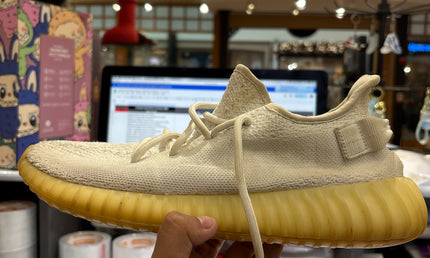 Adidas Yeezy Boost 350 v2 Cream Pre-Owned No Box