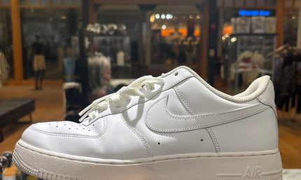Nike Air Force 1 low White Pre Owned No Box