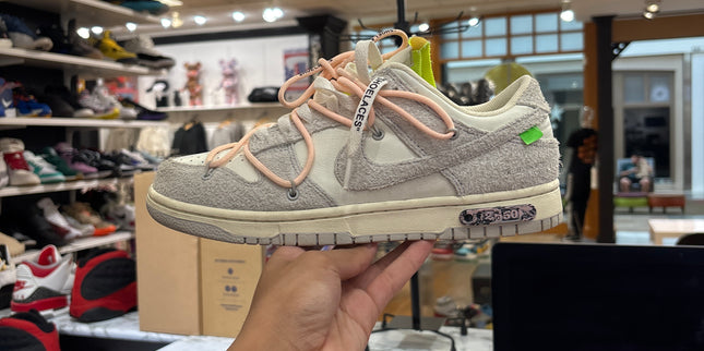 Nike Dunk Low Off-White Lot 12 Pre-Owned