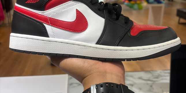 Jordan 1 Mid White Black Red Pre-Owned