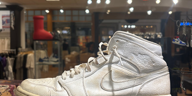 Jordan 1 Mid Triple White Pre Owned No Box