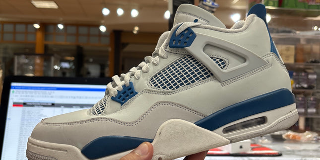 Jordan 4 Military Blue Pre-Owned