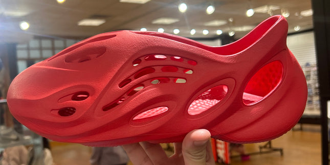 Yeezy rnr vermillion