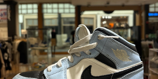 Jordan 1 Mid Ice Blue GS Pre Owned No Box