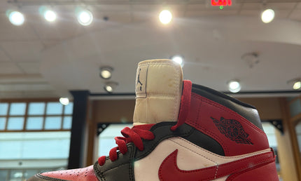 Jordan 1 Mid Alternate Bred Toe W Pre Owned No Box