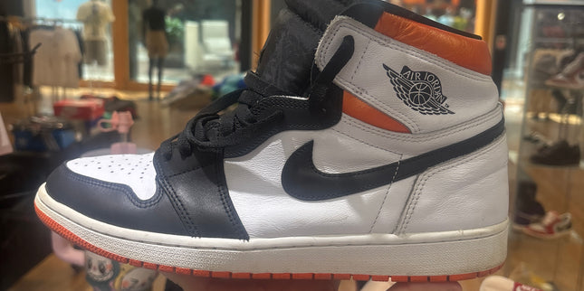Jordan 1 Electro Orange Pre-Owned