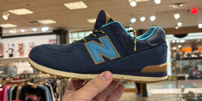 New Balance 574 Navy Blue Pre owned No Box